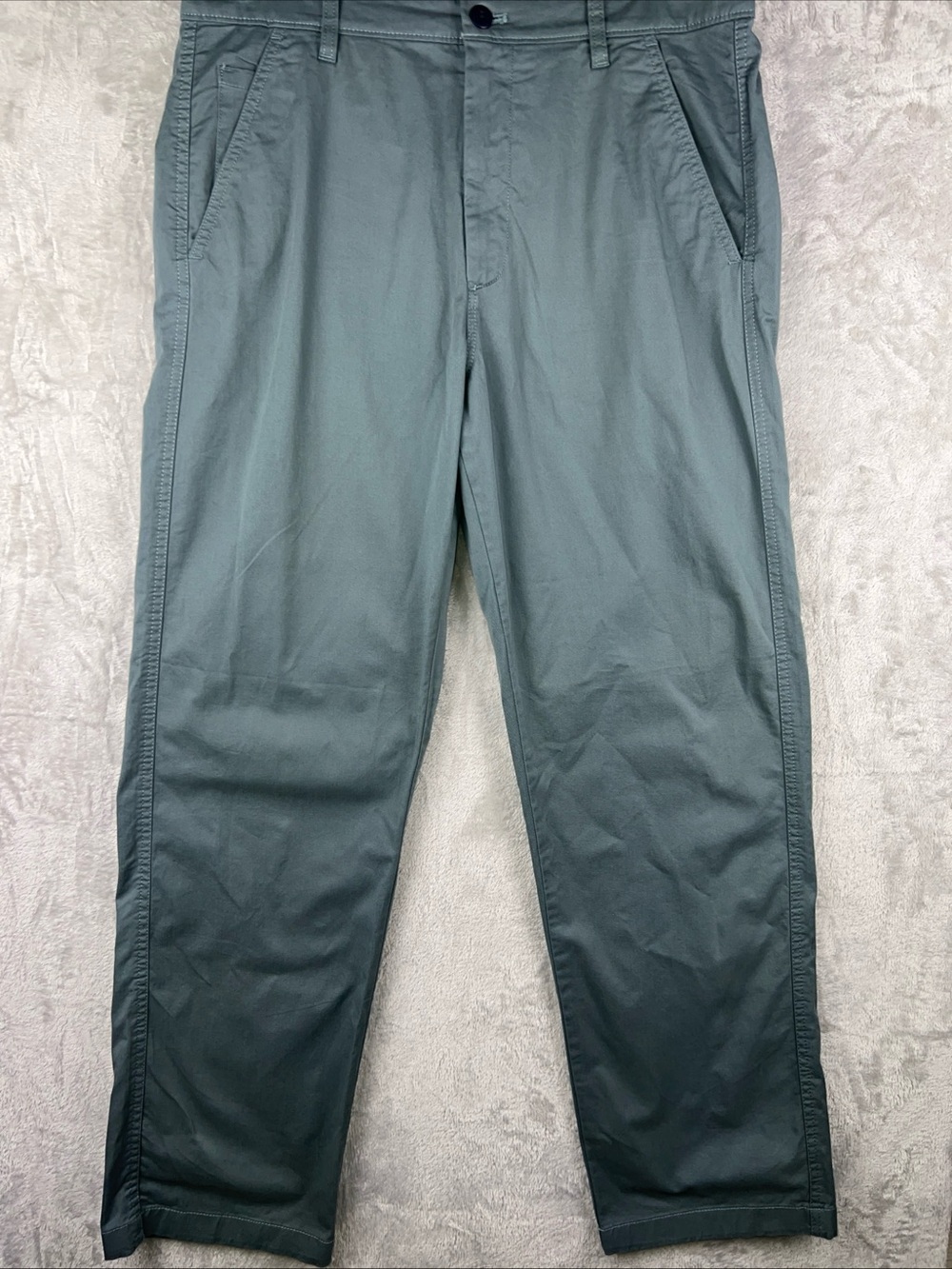 Calvin Klein Mens 90’s Straight Pants Size 38x32